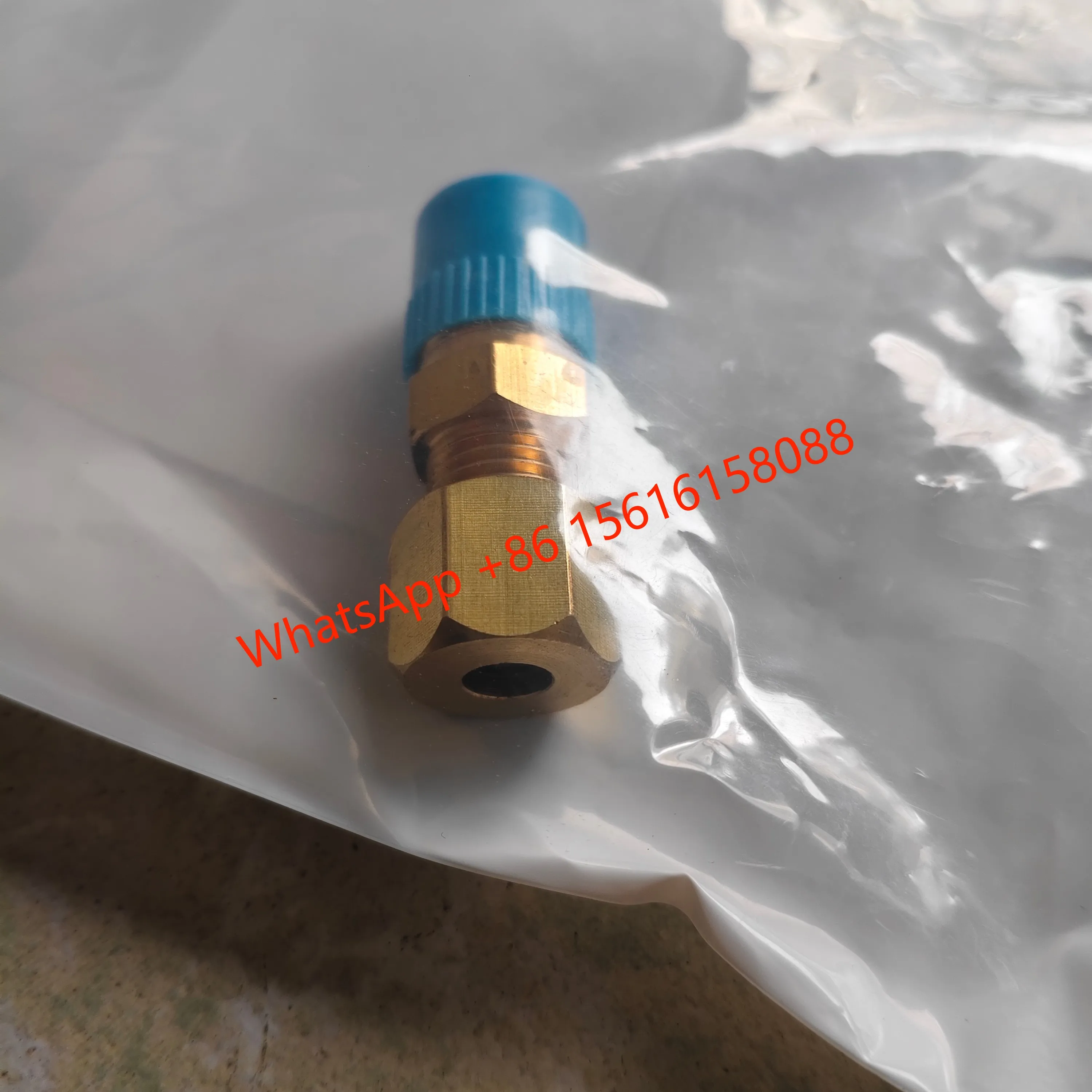 C0N00204 커넥터 너트 CON00204 트레인 에어컨 센서 어댑터