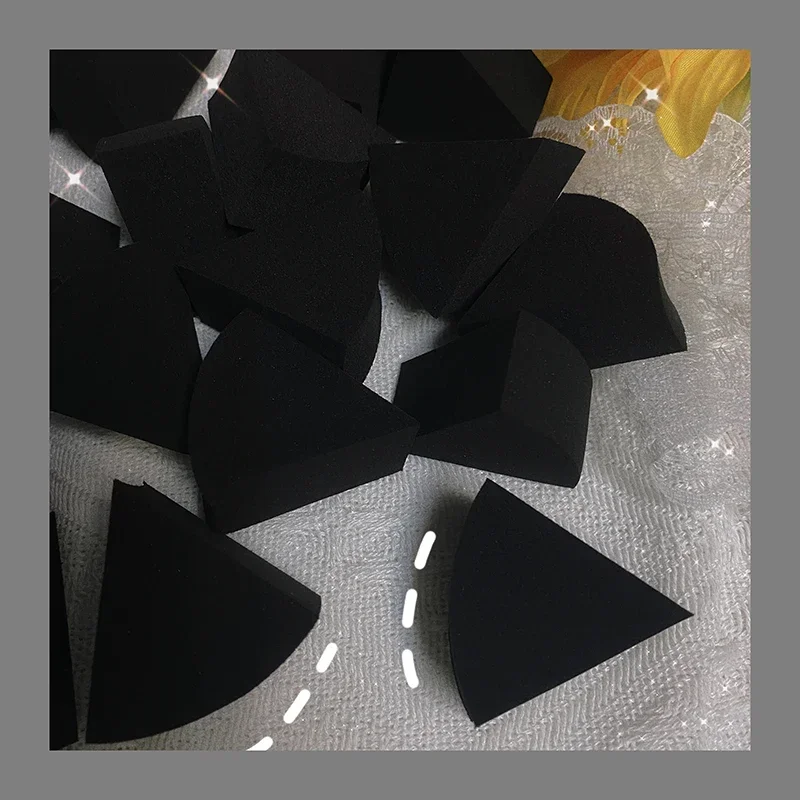 30pcs/bag Triangle Soft Makeup Sponge Face Foundation Concealer Cream Powder Blend Smearing Puff Cosmetic Tools 6