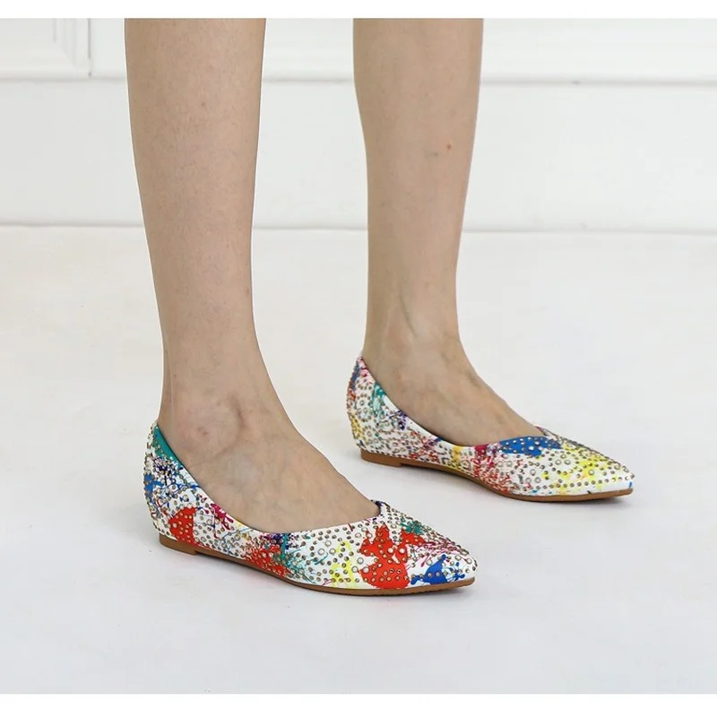 

Designer Crystal Woman Flat Shoes Elegant Comfortable Ballet Fashion Rhinestone Soft Printing Loafers Women Zapatos