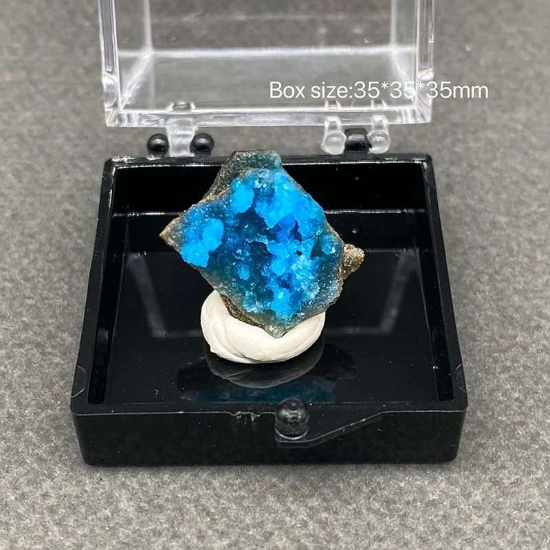 100%  Natural Allophane Mineral Specimens Stones and Crystals Healing Crystal   +Box size:35*35*35 mm