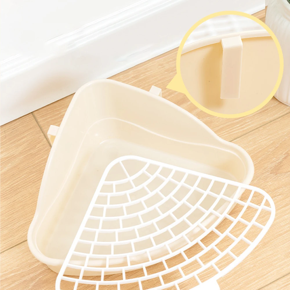 Triangle Corner Litter Box 5
