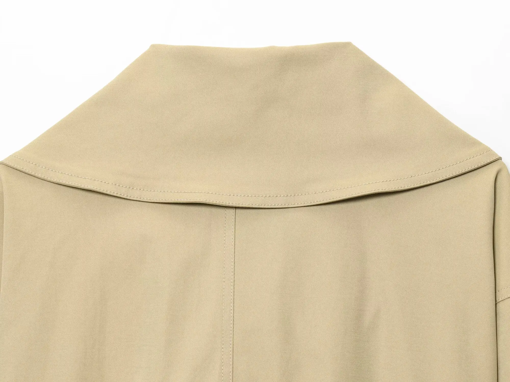 KONDALA Trendy High Street Trenchcoat Shorts Set Damen Pendler Gürtel Trenchcoat, Falten Shorts 2026 Frühling Casual Urlaub Set – Detail 13