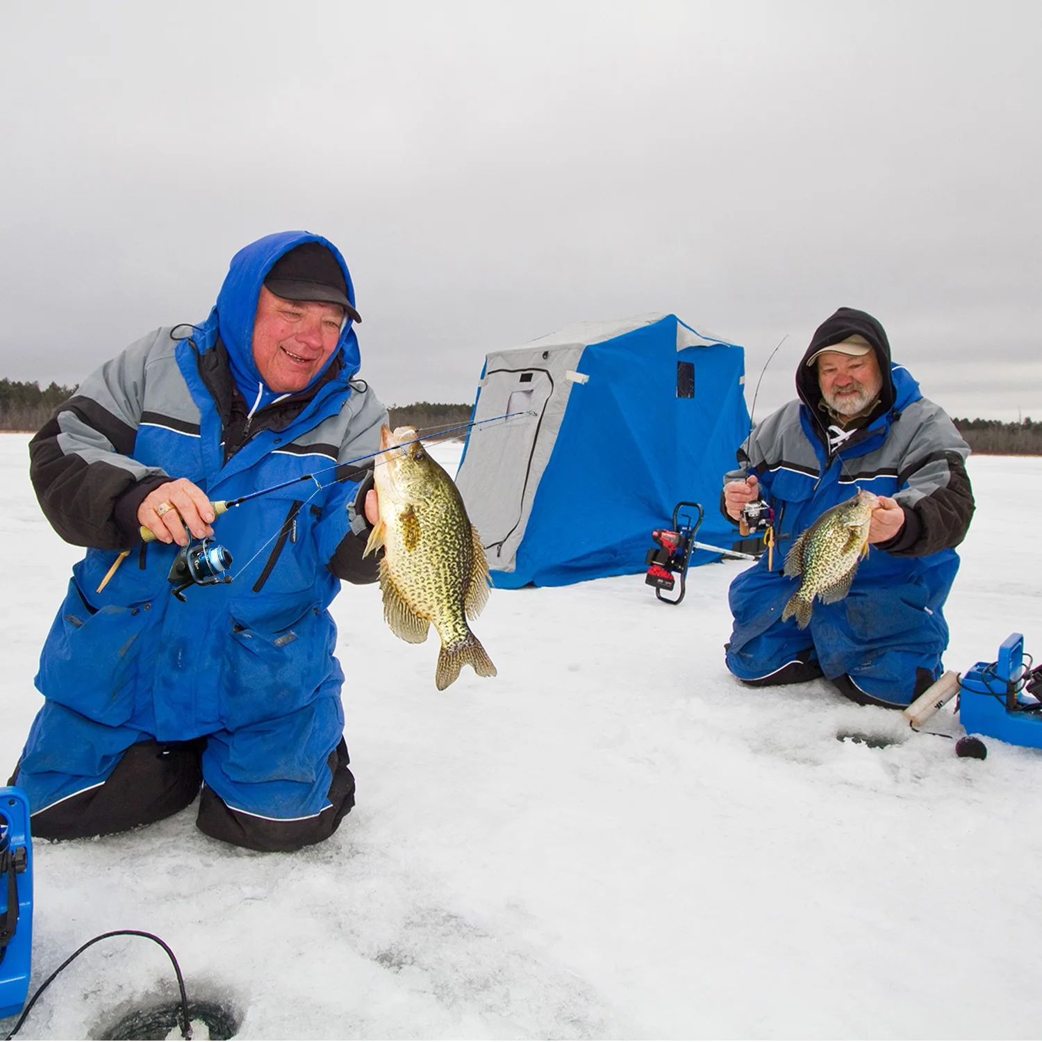 Новинка ловли. Ice Fishing рыбалка. Зимняя рыбалка фон. Новинки для зимней ловли рыбы 2017. Fine Ice Fishing 50 удочка зимняя.