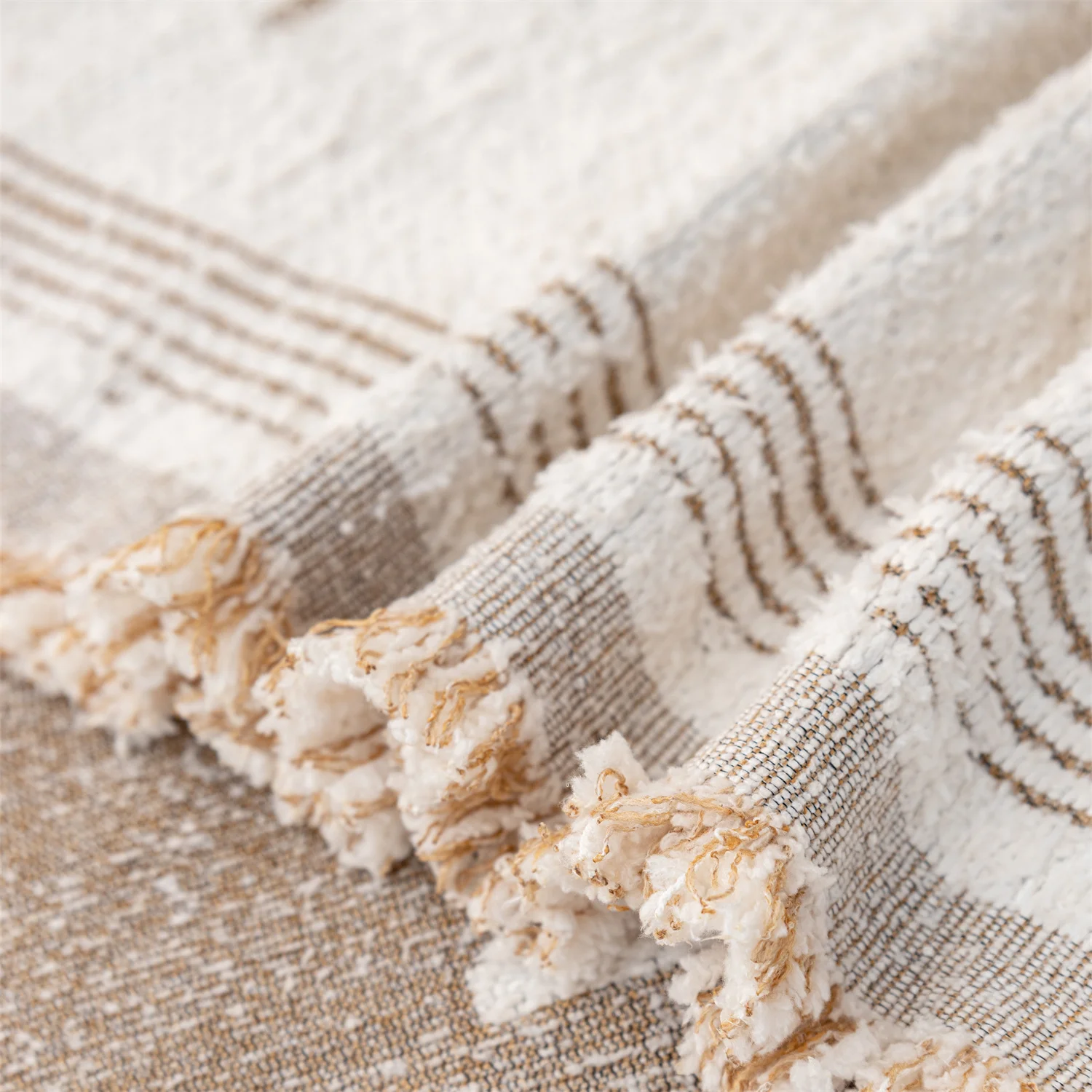 Fluffy Lines Stripes Jacquard Sofa Towel with Tassels, Double-side, for Living Room Camping Picnic Large Blanket Leisure Relax 3