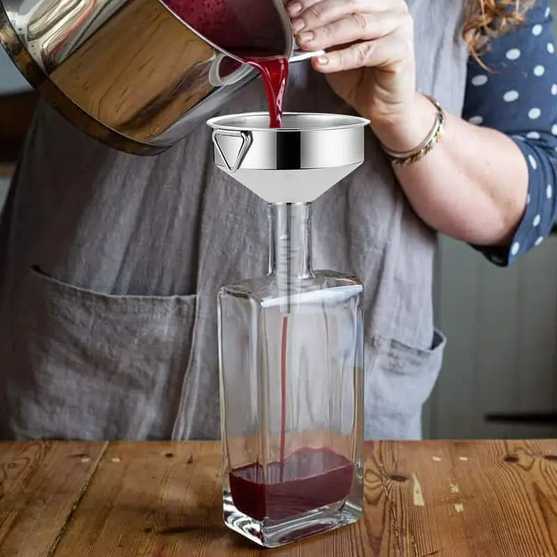 Imbuto da cucina in metallo imbuti liquidi in metallo per il trasferimento dell'olio imbuto per utensili da cucina da 1 pezzo o filtro o tazza per ingredienti secchi