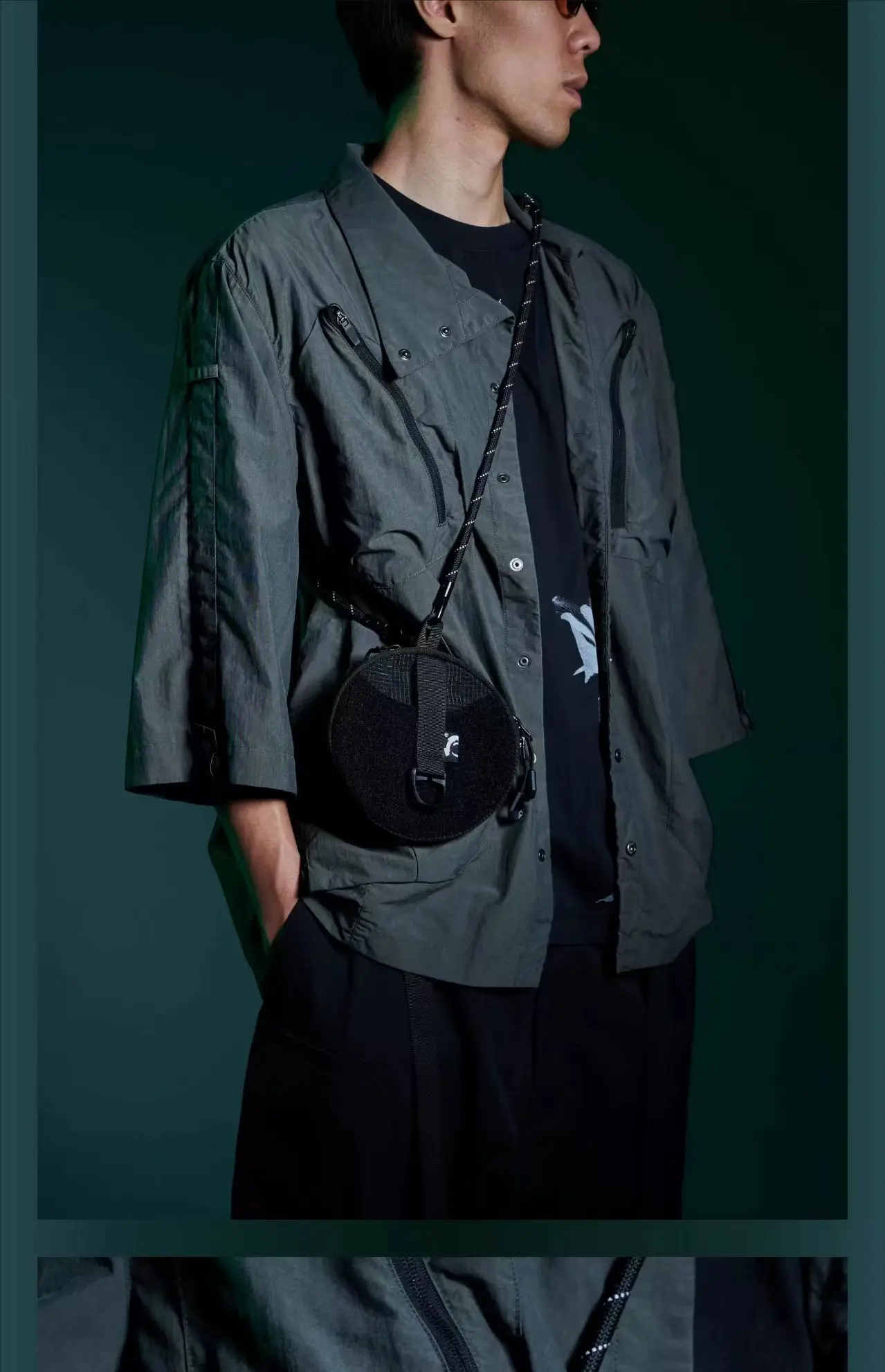 Overclock roam 25ss Z-07 round barrel folding bag dnm material techwear accessories edc carrier 2 Overclock roam 25ss Z-07 round barrel folding bag dnm material techwear accessories edc carrier