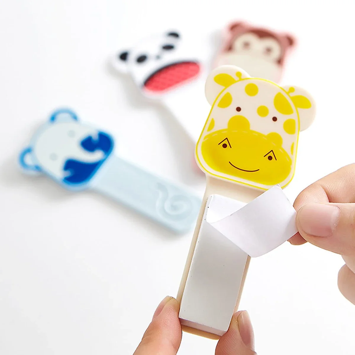 Cartoon Lift Toilet Seat Handle