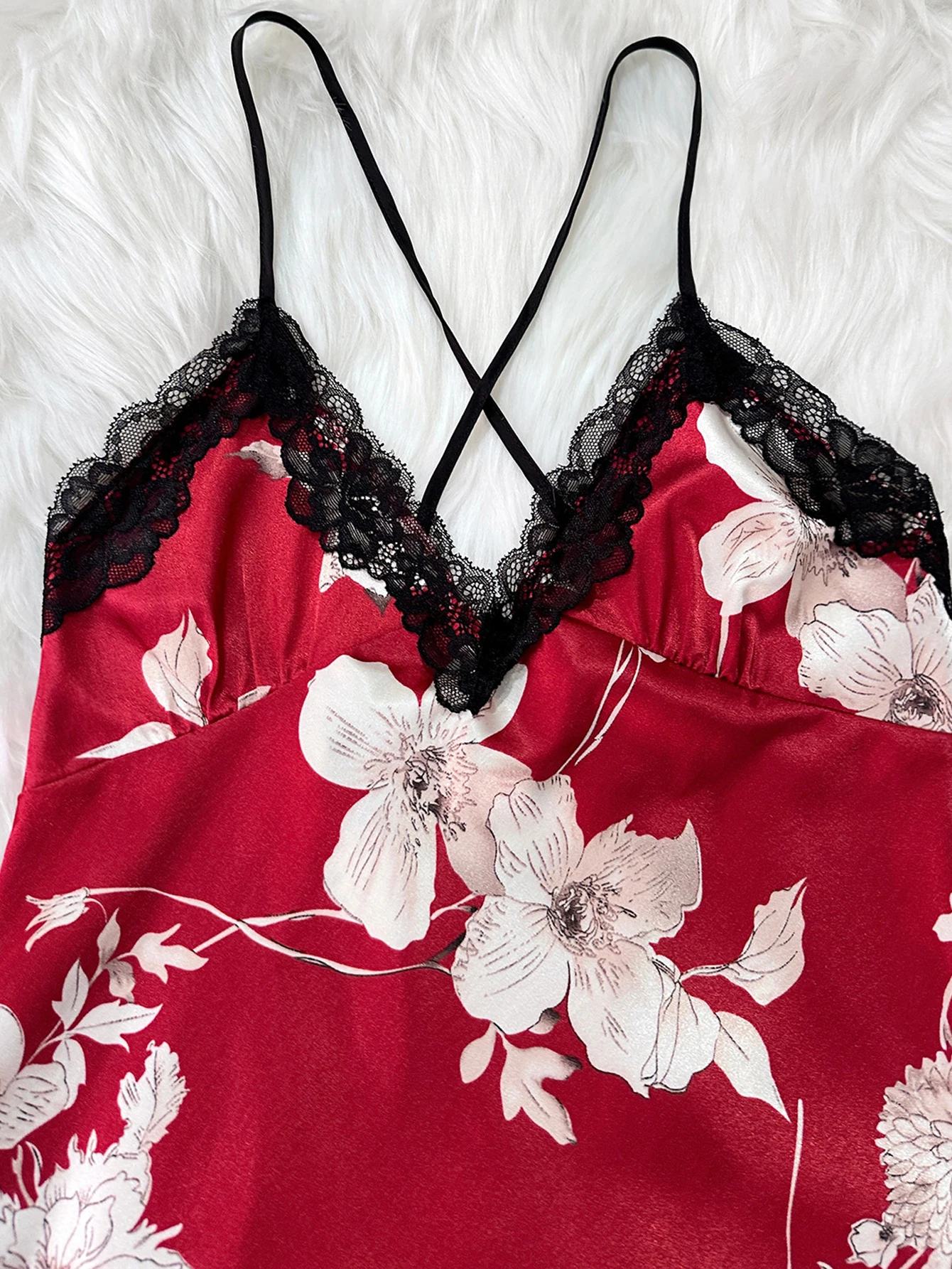 New Sexy Satin Silk Nightgown V-neck Satin Silk Floral Print Dress Pajamas Women's Pajamas Sexy Loungewear