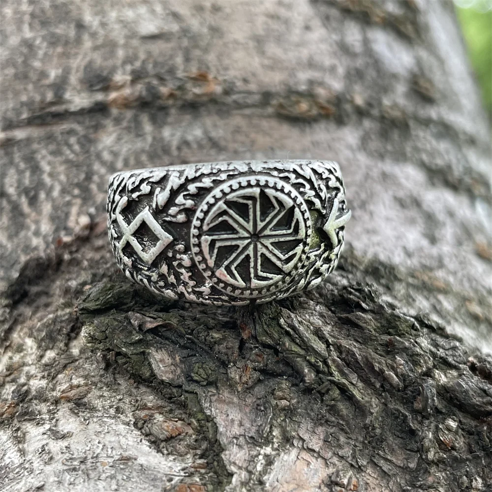 Bague Viking Slavique Kolovrat Symdakens, Runes Nordiques, Teiwaz et Othila, Bijoux Vintage