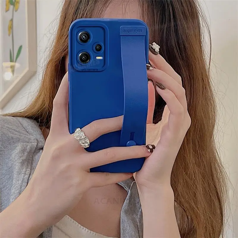 Silicone Hand Band Case with Wrist Strap Holder