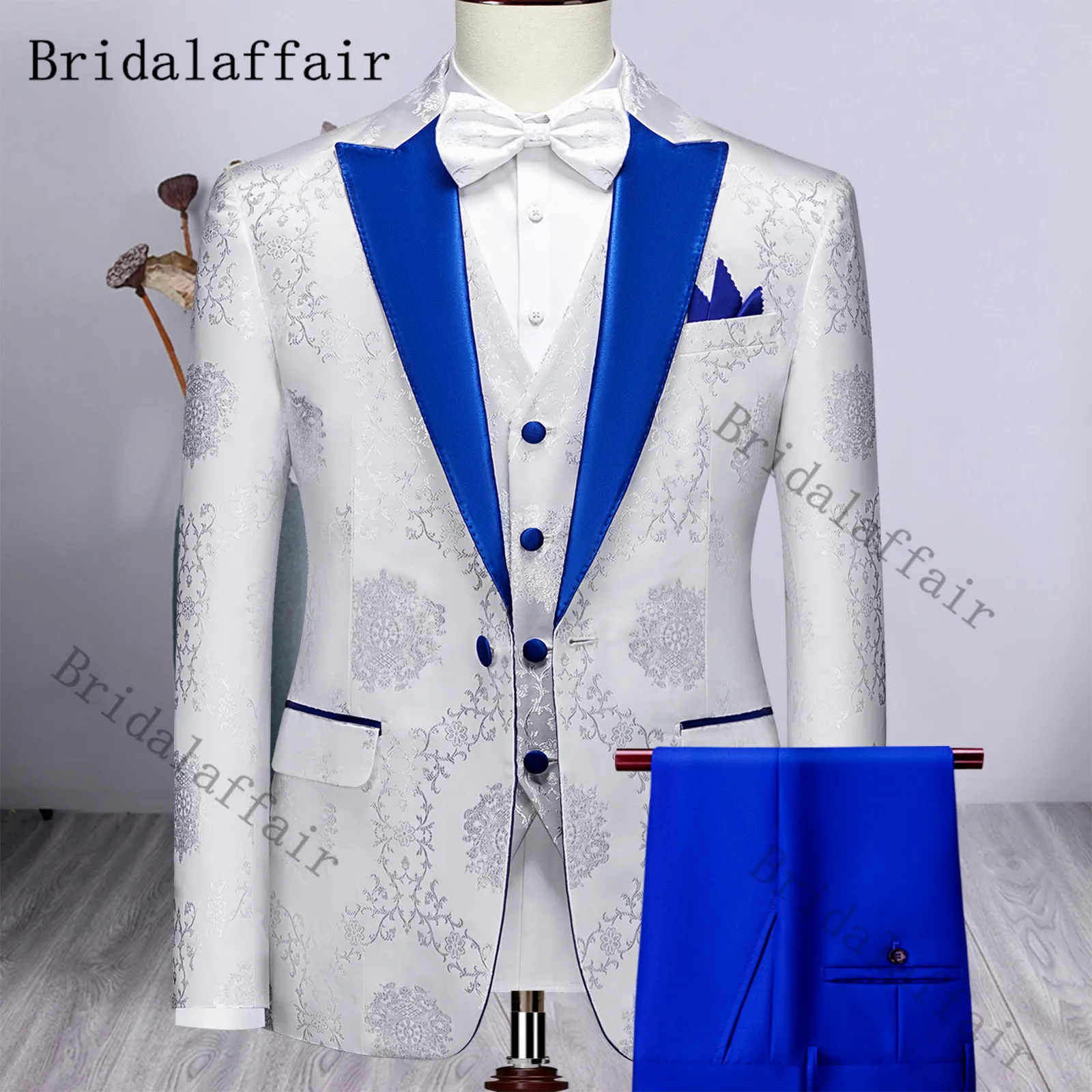 Bridalaffair Mens White  Elegant Suits Luxury Silver Printed Peak Lapel Jacquard Wedding Costume Homme 3 Pieces Blazer Vest Pant bridalaffair mens wedding suit jacquard printed tuxedos suits for men 3pcs slim fit peak lapel one button blazer vest pant set