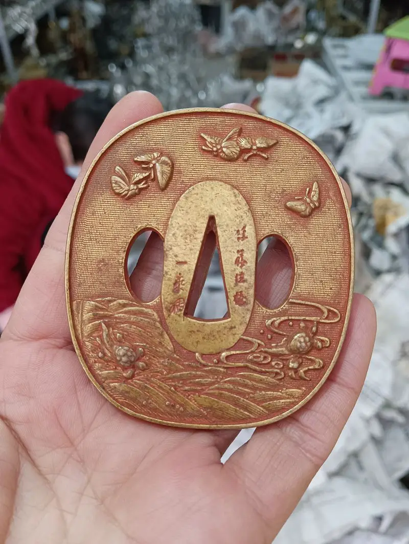 

Golden Oblong Tsuba Sword Fitting Accessory Butterfly For Japanese Katana Sword Warrior Blade Copper