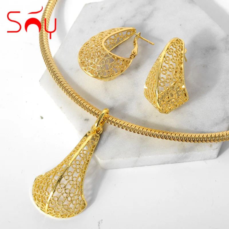 

Sunny Jewelry Sets Classic Copper Hollow Out Earrings Pendent Necklace For Women For Wedding Party Anniversary Gift Trendy