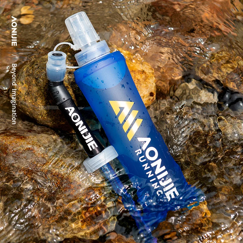 Soft Flask Water Bag Folding Collapsible Water Bottle TPU Sports Climbing Hiking Running Bag 250ml 500ml AONIJIE SD30