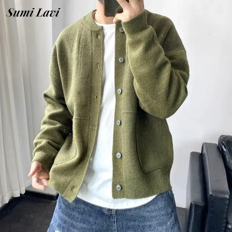 

Vintage Knit Cardigan Men Fashion Loose Crew Neck Buttoned Sweater Jacket Fall Casual Pockets Design Sweatercoat Mens Streetwear