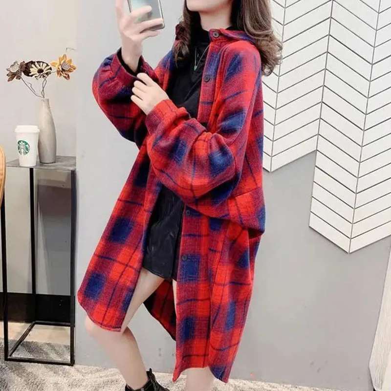 2022 spring Autumn Plaid  shirt Female medium long lantern sleeve Loose wild casual coat Vintage Hong Kong  flavor  Long sleeve