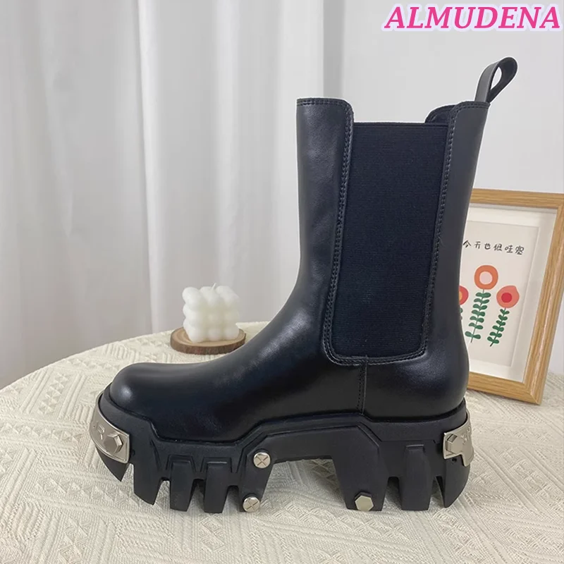 

Metal Studded Thick Sole Mid Calf Boots Black Real Leather Platform Motorcycle Boots 2023 Winter New in Punk Style Soft Shoes