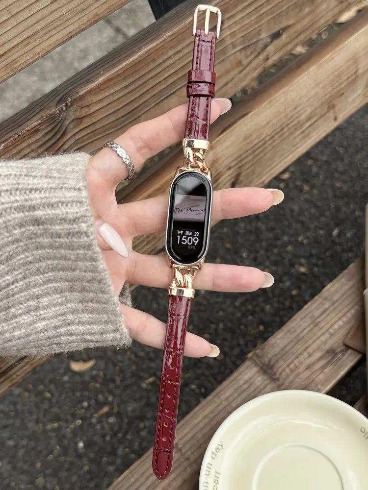 Elegant Leather Watch Strap - Slim Genuine Leather Band Bracelet Wristband in Classic Style