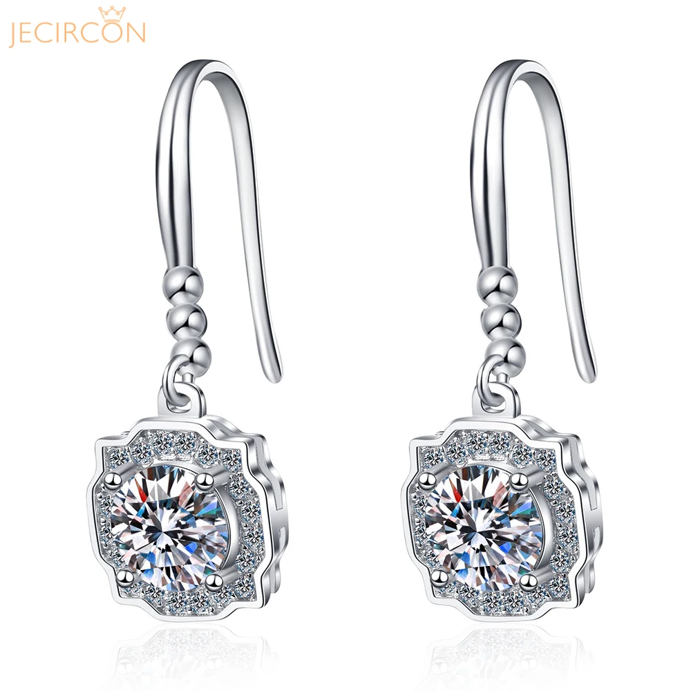 

JECIRCON 925 Sterling Silver Korean Style Earrings 1/2 Carat 4-claw Moissanite-plated pt950 Earhook Shiny Diamond Ear Jewelry