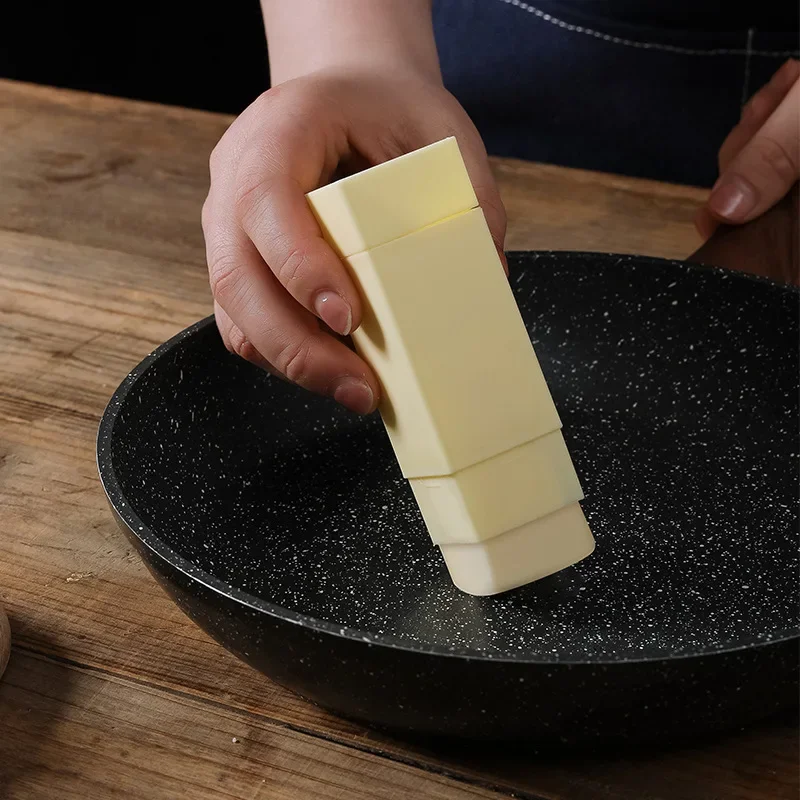 1 Pc Handy Butter Spreader Holders Cheese Sticks Butter Dispenser Tool with Lid Cheese Keeper Case Home Kitchen Tool