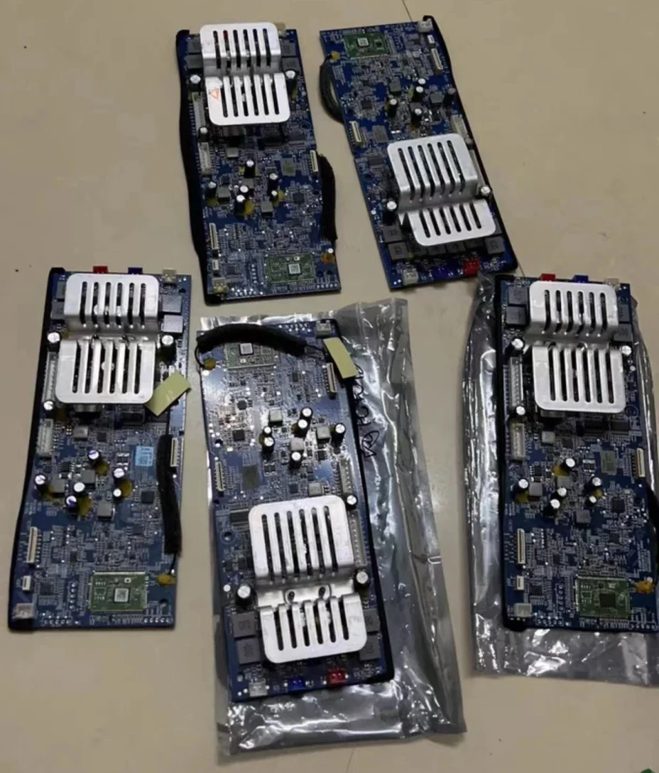 Enceinte Bluetooth Boombox Avec Radio FM Et LED - DENVER BTB-60 - 6W