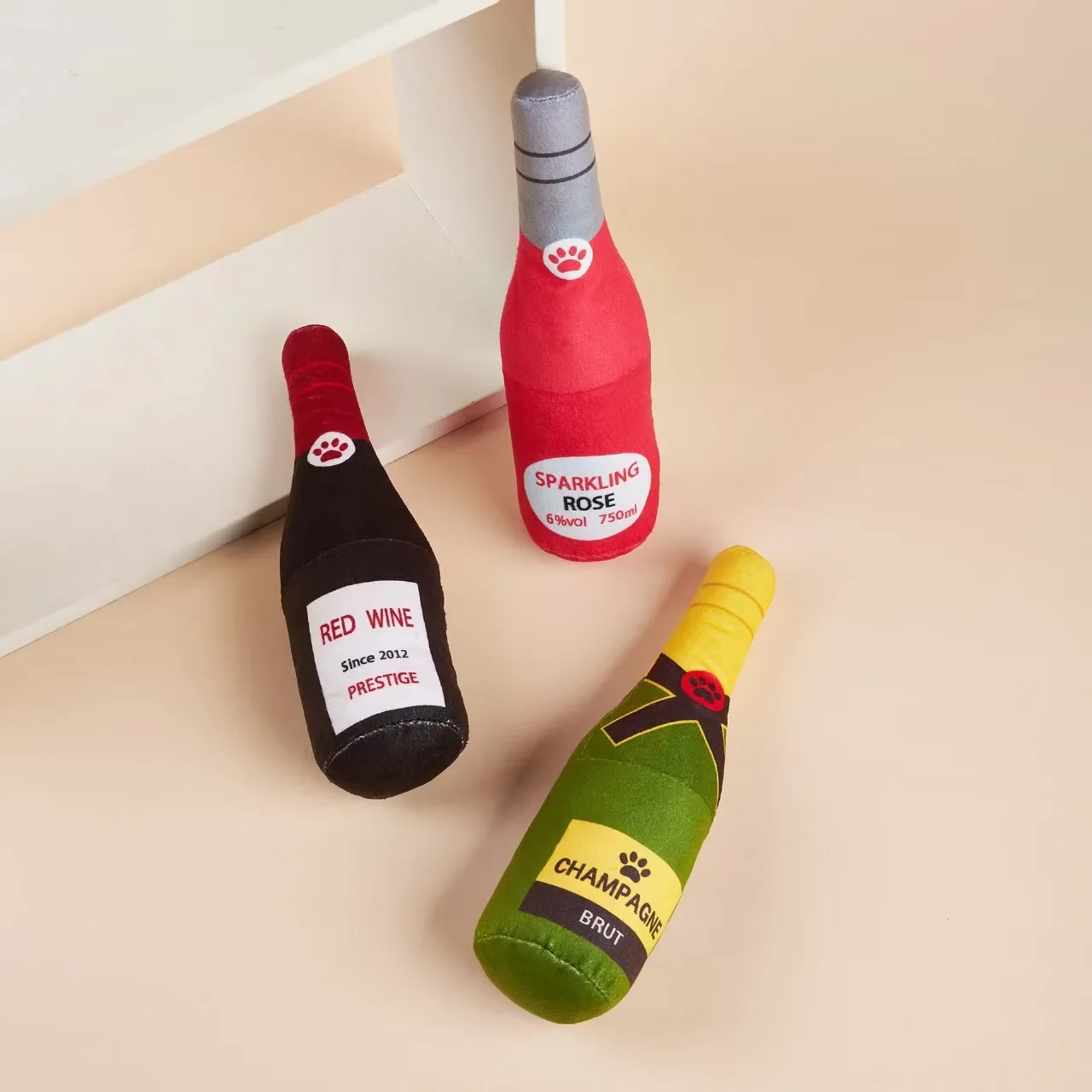 Dog toy simulation wine bottle series contains ringing paper BB called sounding spot molar toy 3
