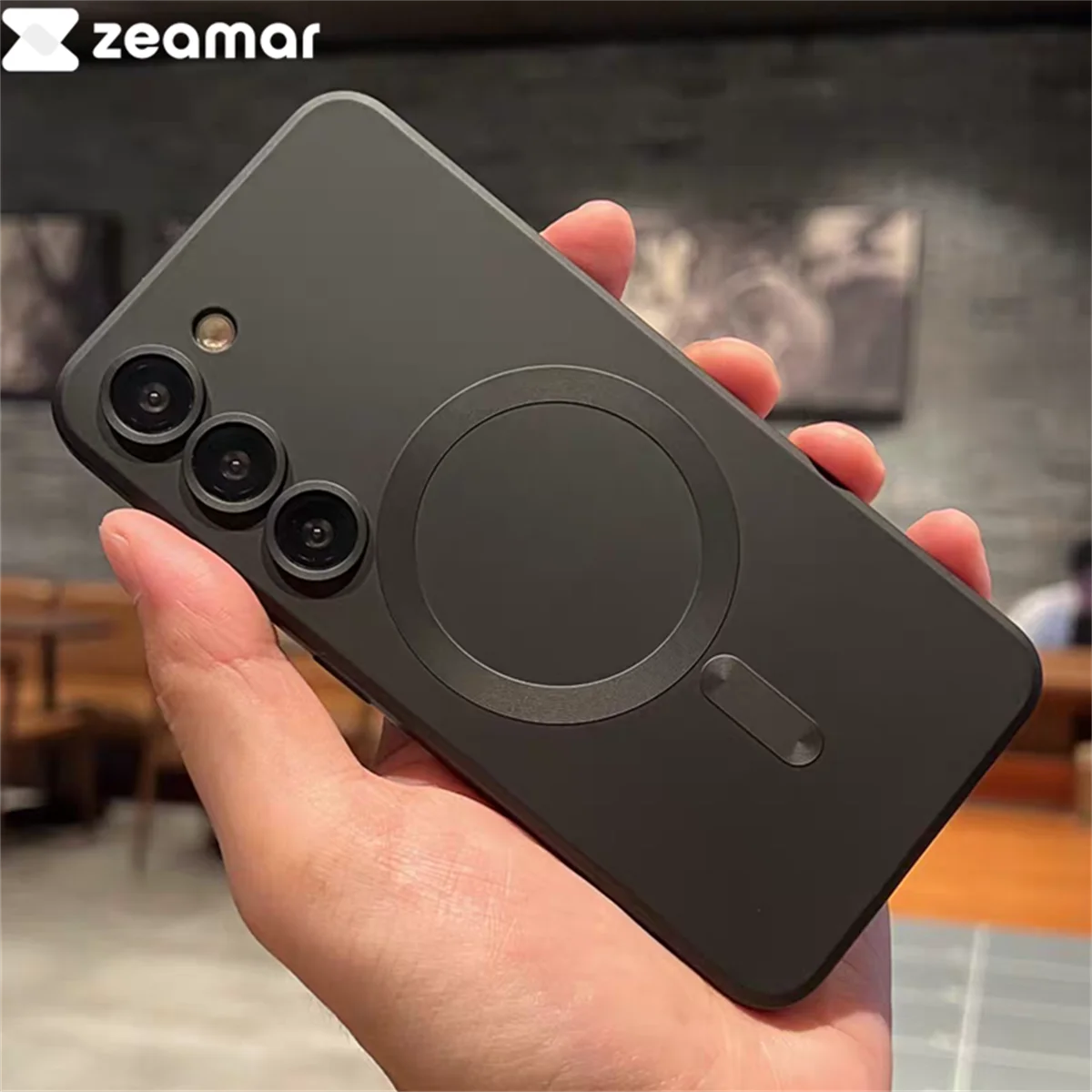 Luxury Magnetic Case with Soft Capa Design