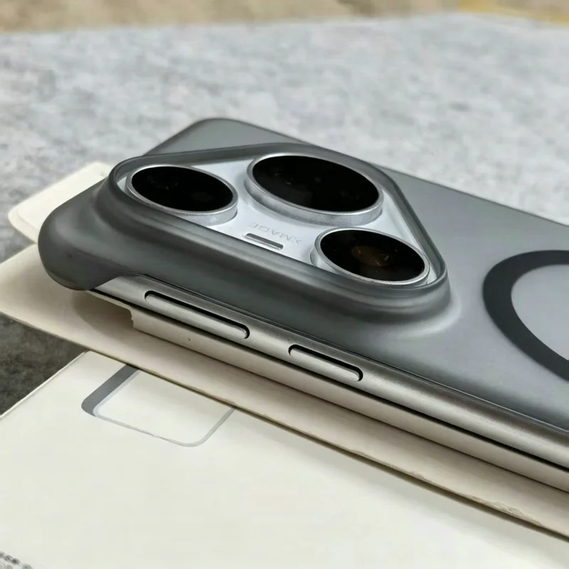 Transparent Ultra Thin Magnetic Charge Case - Frameless PC Cover