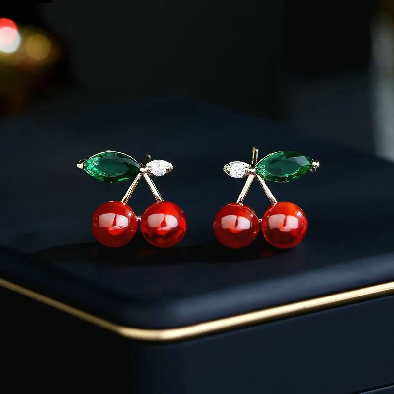 

S925 Silver Needle, Niche Temperament, Earrings, High-End Girl Heart, Super Fairy, Simple And Fresh Temperament, Red Cherry Earr