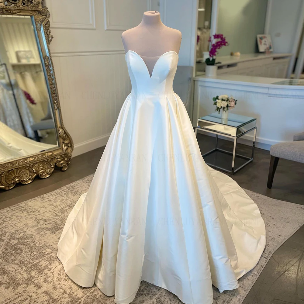 

Elegant Satin Wedding Dresses Sweetheart A-Line Bride Dress With Sweep Train Simple Dresses For Women 2023 Robe De Mariee