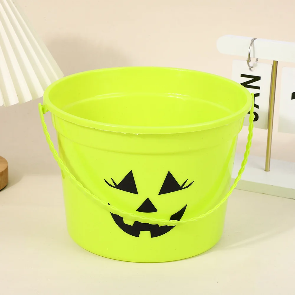 Kürbis-Süßigkeitskorb aus PP-Material, Halloween-Süßigkeitseimer, Kunststoffeimer, einzigartiger Süßes oder Saures-Eimer für die Familientreffen zum Geburtstag – Detail 3