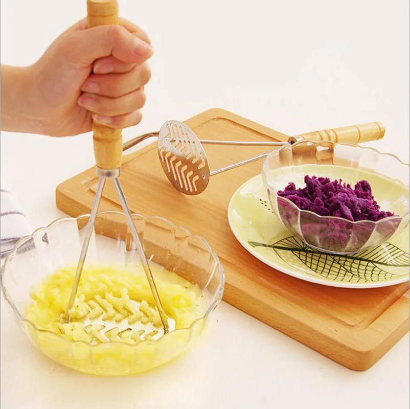 Wooden Handle Stainless Steel Potato Masher with Broad Mashing Plate Mashed Potatoes Making Tools Fruit Vegetable Press Crusher Vegetable Cutter
