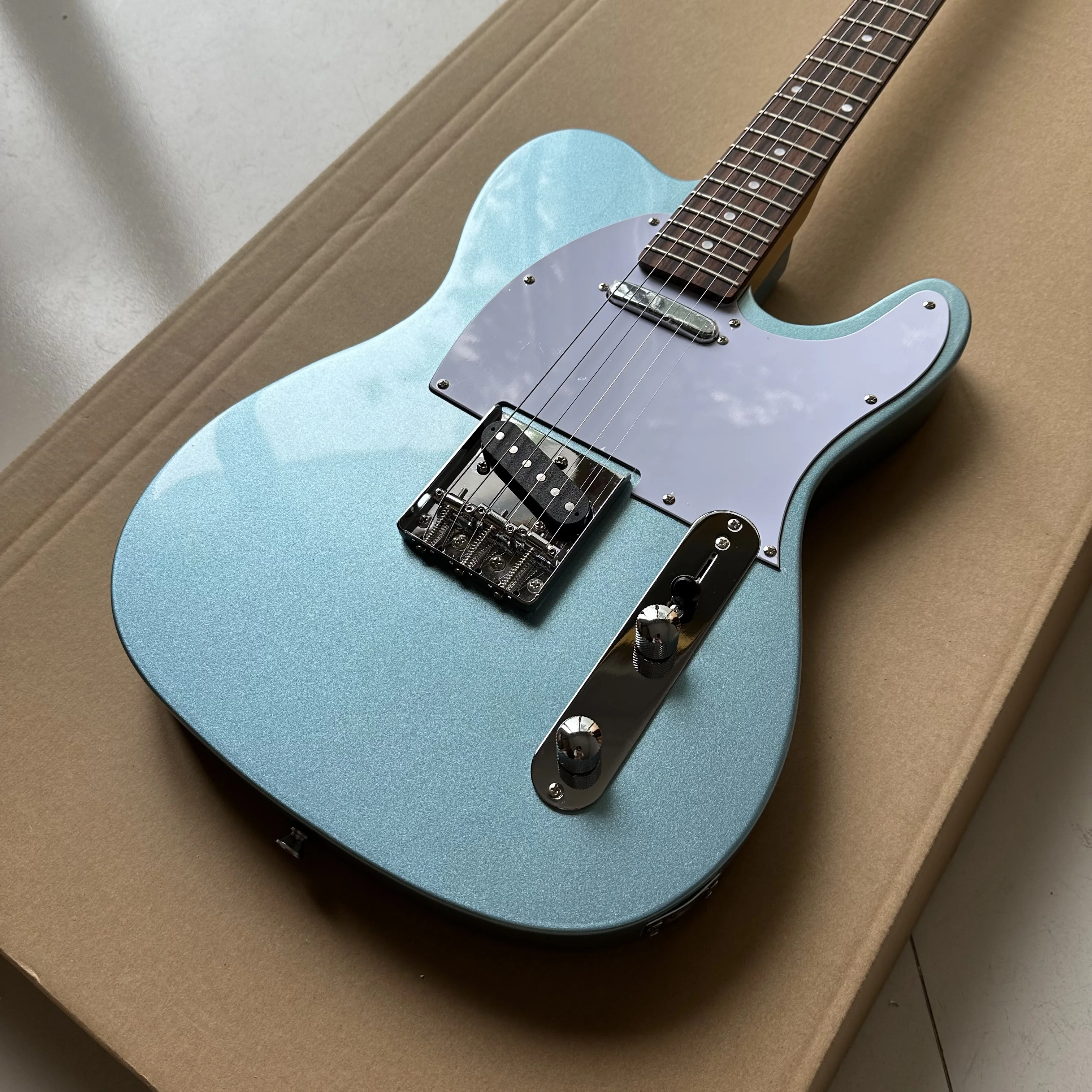 TL Style Electric Guitar Rosewood Fretboard Mahogany Body Metallic Blue Color