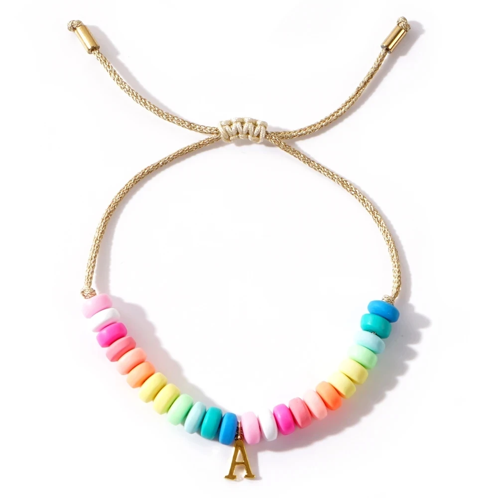 Kkbead Heishi Ton Perlen Armbänder Süßigkeiten Farbe Stapel 26 Buchstaben Charme Boho handgemachten Schmuck für Frauen Weihnachts geschenke