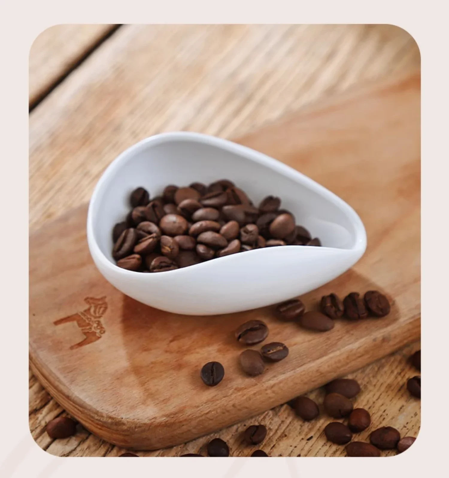 

Coffee Beans Dose Trays Coffee Ware Pure White Ceramic Tea Set Scoops Chinese Kung Fu Tea Set Ornaments Coffee Bean Scoop Shovel