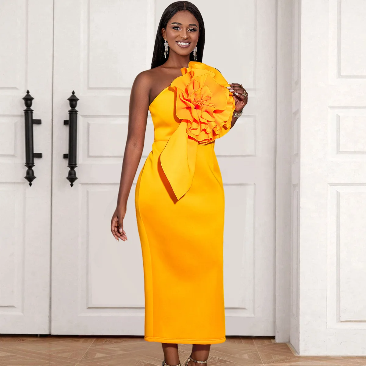 

Женское желтое облегающее платье с большими цветами, вечернее платье, женское элегантное сексуальное платье с открытыми плечами, открытой спиной, Африканское платье без рукавов