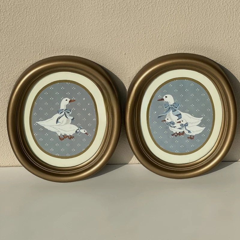 Middle Ages Decorative Picture Frame Elliptical Ribbon Big White Goose Cute