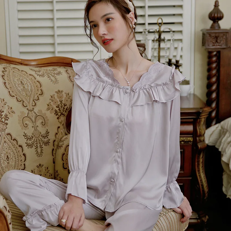 

Комплект пижамный женский из 2 предметов с длинным рукавом, на весну-осень