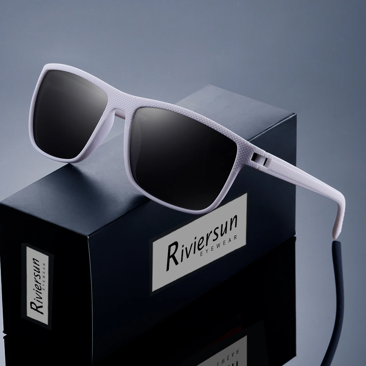 Polarized Lightweight Square Men's Sunglasses with UV400 Protection