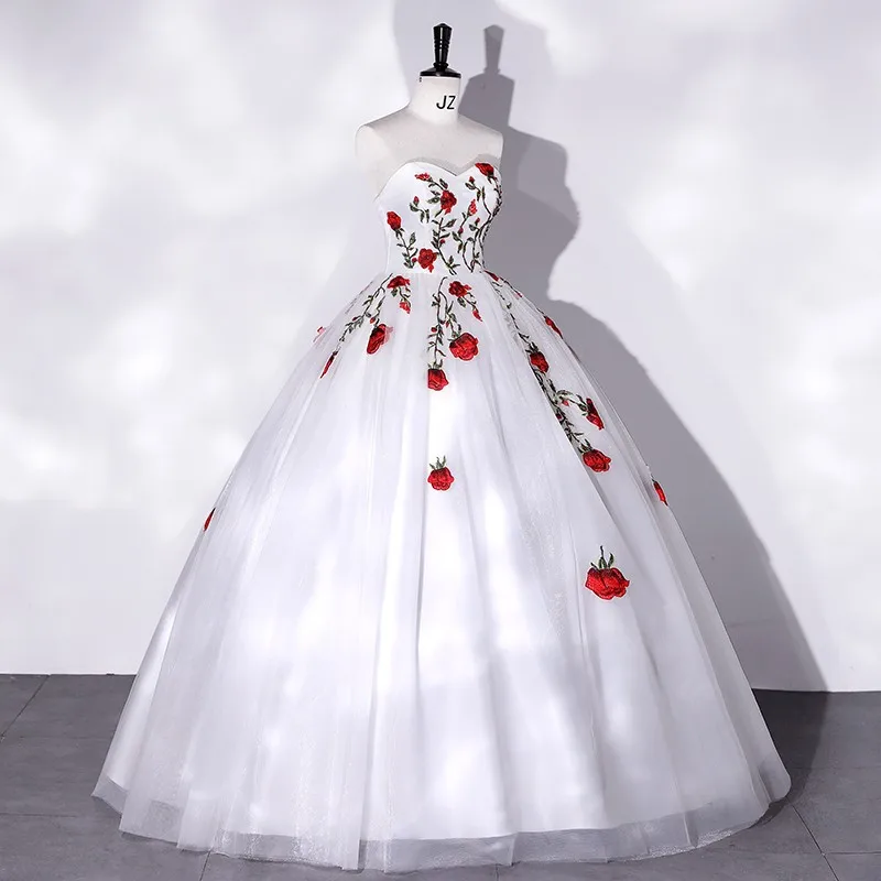 Sweet Quinceanera Dresses Elegant Strapless Party Dress Luxury Lace Flower Ball Gown Classic Prom Dress Plus Size Vestidos