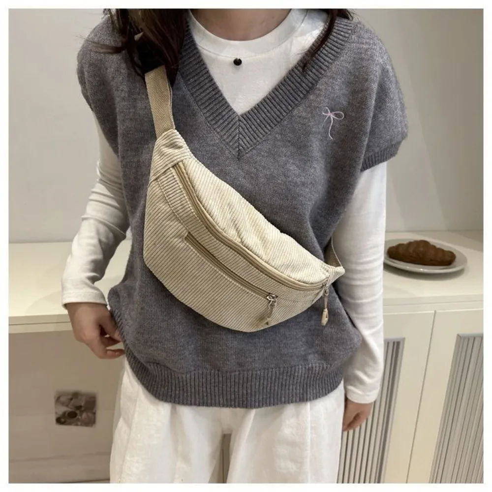 Modische Große Hüfttasche aus Braunem Cord, Diebstahlsichere Brusttasche, Umhängetasche für Damen – Detail 4