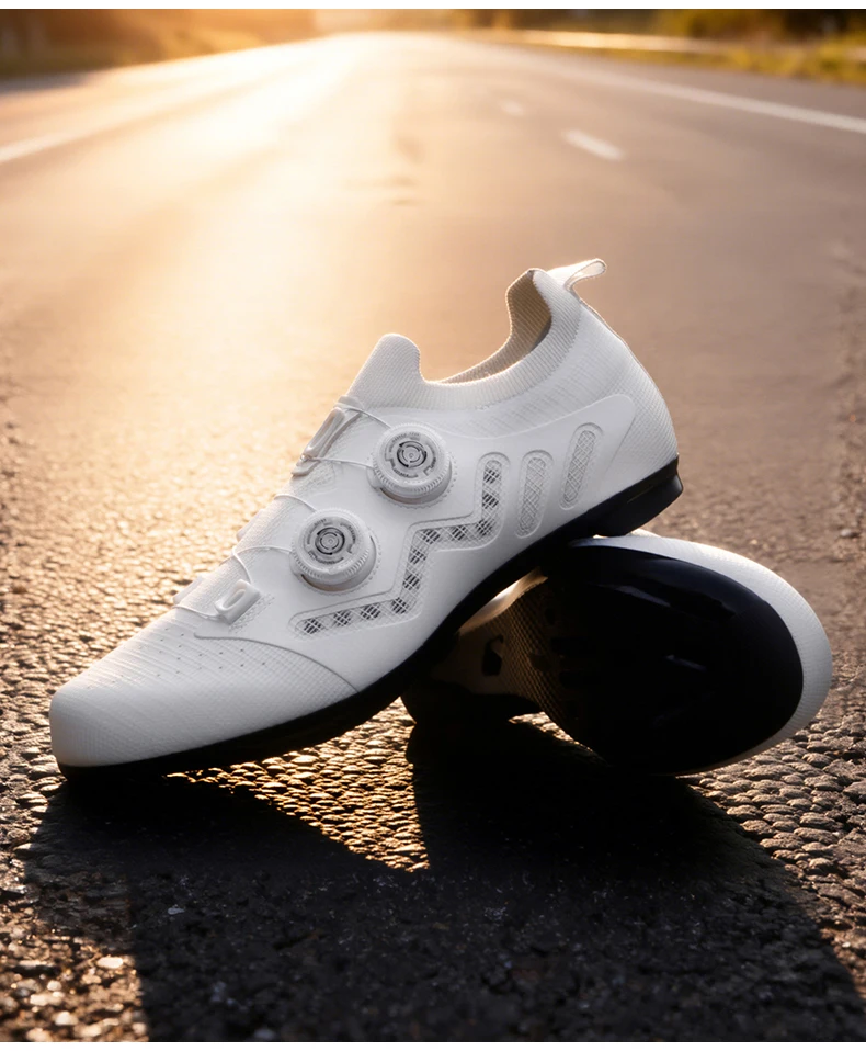 Ultraleichte Radsportschuhe für Herren, Rennradschuhe Härtegrad 12, Carbonfaser, Professionelle Selbstverriegelnde SPD-Stollen, Fußbekleidung – Detail 15