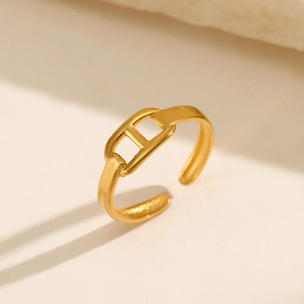 

Fashion Stainless Steel Pig Nose Ring Personality Simple Popular All-Match Titanium Steel Ring Women