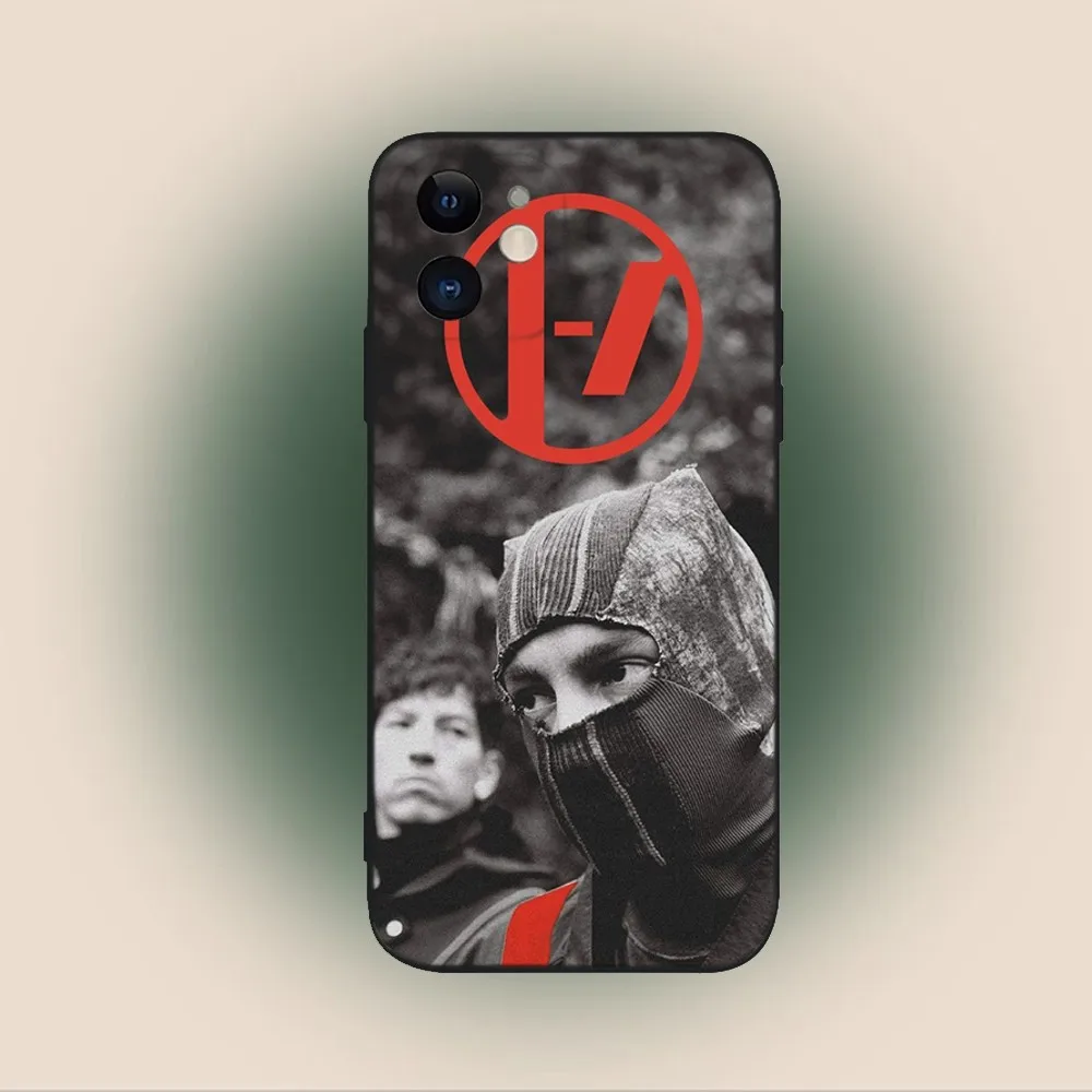thumbnail image 1 of Funda de teléfono T-Taylors TPD S-SwiftS para iPhone 15, 14, 13, 12, 11, Plus, Pro Max, XS, X, XR, SE, Mini, 8, 7, funda de silicona suave negra, 1 of 5