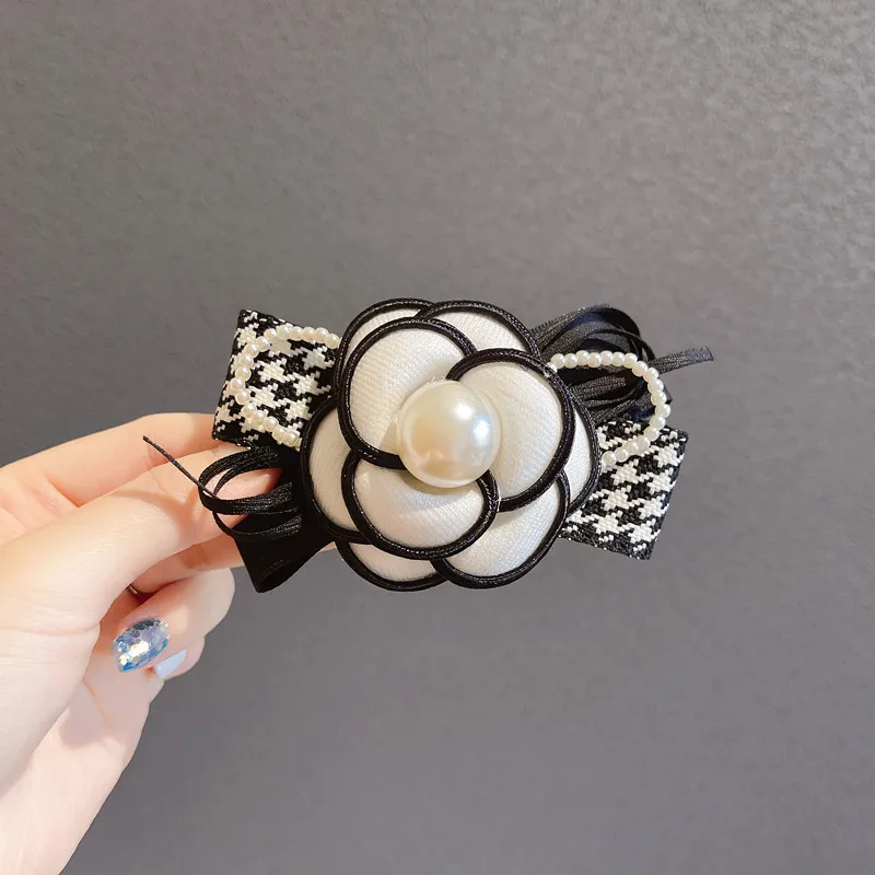 Flower hairpin 2