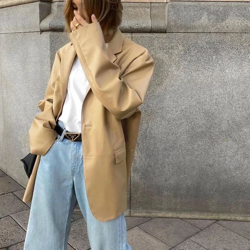 Autumn and Winter 2023 New Women's Long-sleeved Temperament Trend Solid Color Lapel Single-breasted Loose-fitting Glossy Jacket