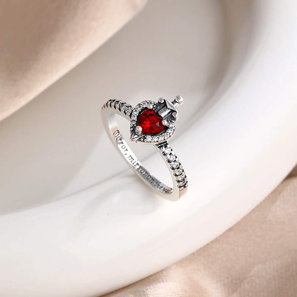 Queen of Hearts Sterling silver Sab9d19ce8f3a4795aa9c965ae8e85e4eG