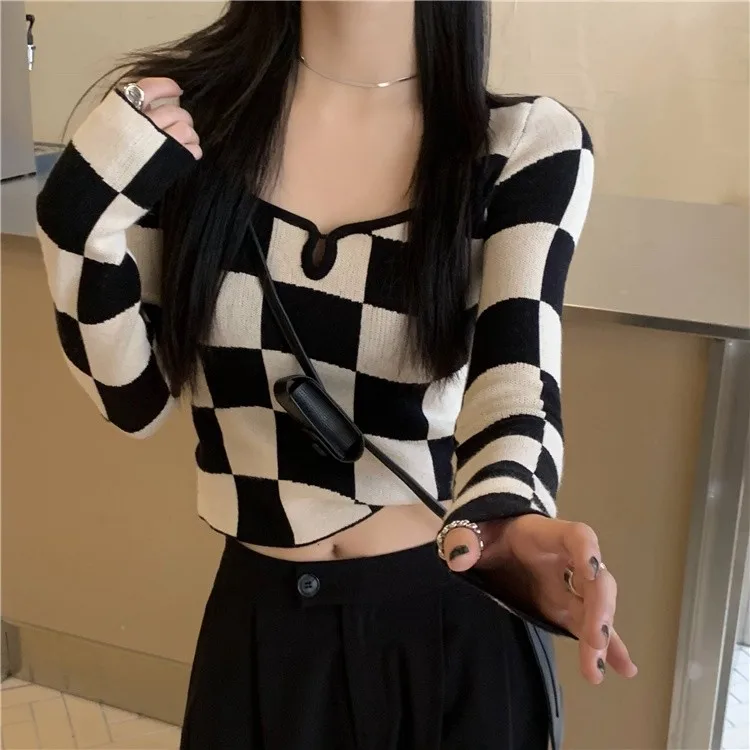 Tonngirls Knitted T Shirt Women Long Sleeve Checkerboard Plaid Square Collar Ladies Tops 2022 Korean Slim Skinny Cropped Tees cheap graphic tees