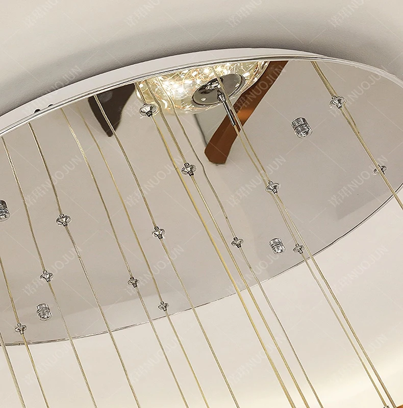 Pendant light material detail