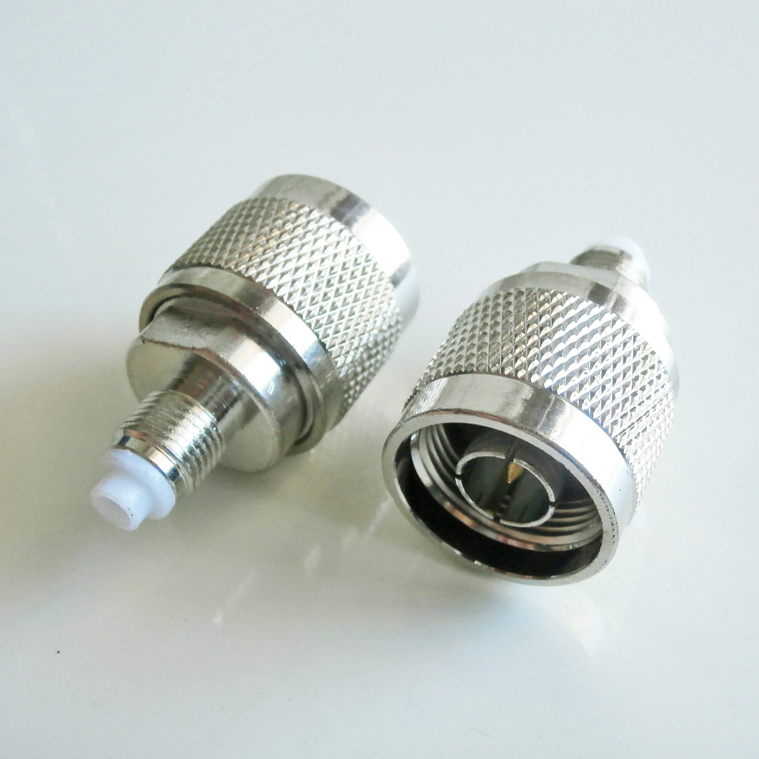 

1X Pcs Adapter N Male To FME Female Cable Connector Socket N - FME Straight Nickel Plated Brass Coaxial RF Adapters